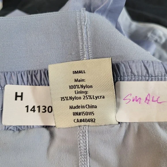 Varley Women Activewear Shorts Small Blue Kallin Woven Running - Picture 3 of 10